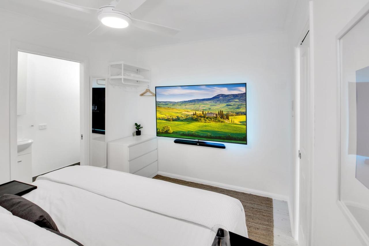 Private Outdoor Spa, Fire Pit, Cinema Room - The Cottage Coolum Beach Εξωτερικό φωτογραφία