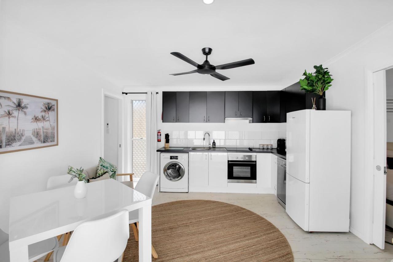 Private Outdoor Spa, Fire Pit, Cinema Room - The Cottage Coolum Beach Εξωτερικό φωτογραφία