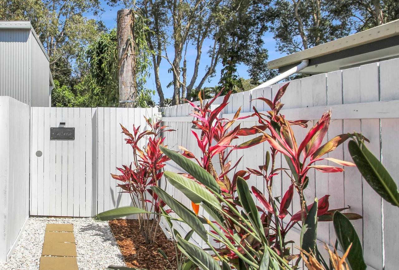 Private Outdoor Spa, Fire Pit, Cinema Room - The Cottage Coolum Beach Εξωτερικό φωτογραφία